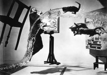 10dali-atomicus.jpg
