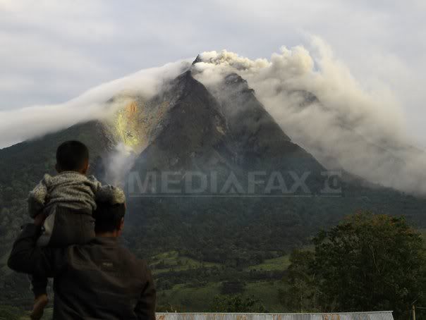 vulcan-sumatra-afp.jpg