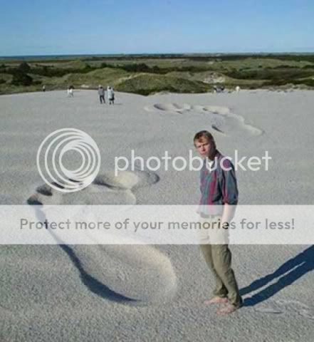 5151-99969-1898bigfootprints.jpg